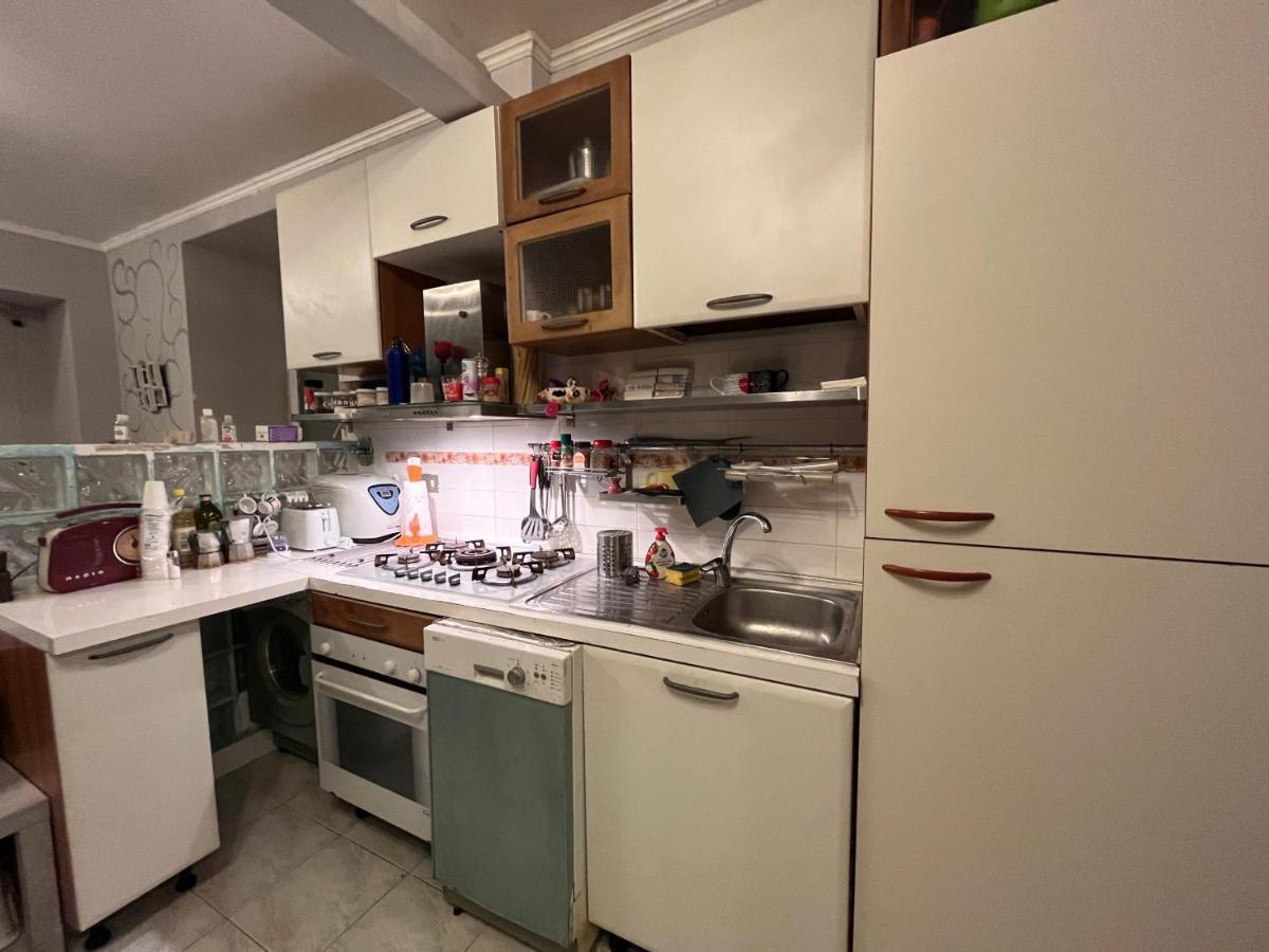Affitto Due Camere, Due Bagni In Villa Rome Exterior photo